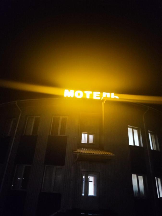 Мотель Ок Shepetivka Exterior photo